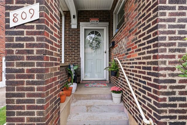 809 Alpine Blvd, Wilkins Twp, PA 15221