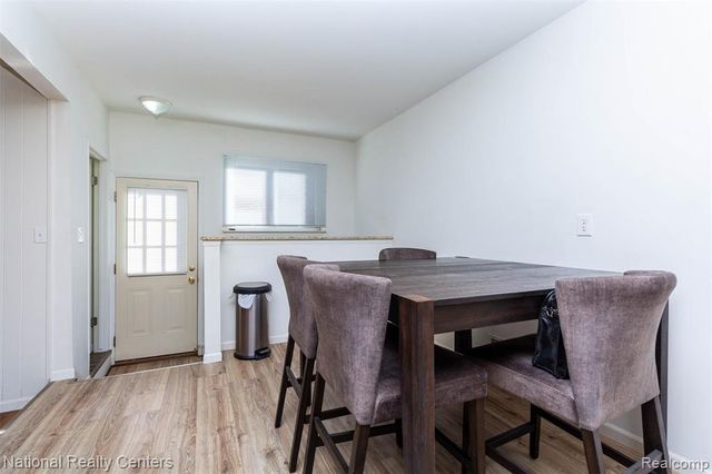 511 S Bryar Street, Westland, MI 48186