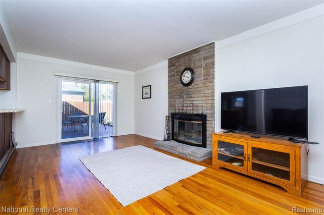 511 S Bryar Street, Westland, MI 48186