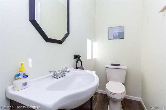 511 S Bryar Street, Westland, MI 48186