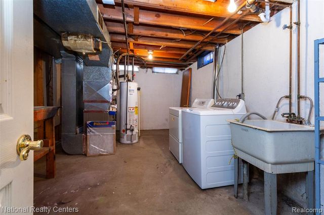 511 S Bryar Street, Westland, MI 48186