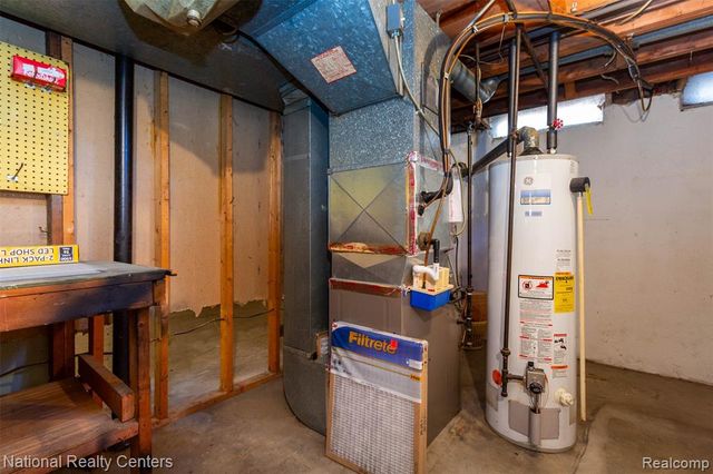 511 S Bryar Street, Westland, MI 48186