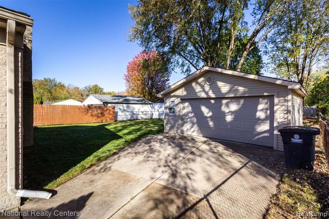 511 S Bryar Street, Westland, MI 48186