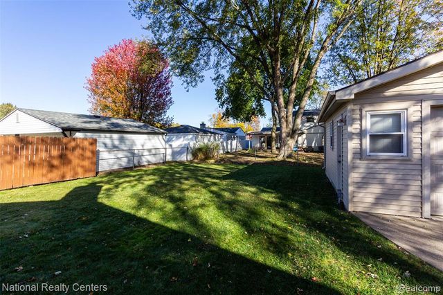 511 S Bryar Street, Westland, MI 48186