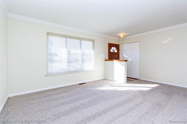 511 S Bryar Street, Westland, MI 48186