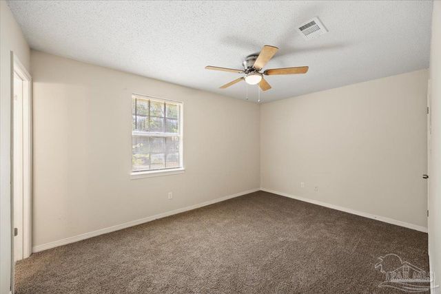 5633 Collinswood Dr, Milton, FL 32583