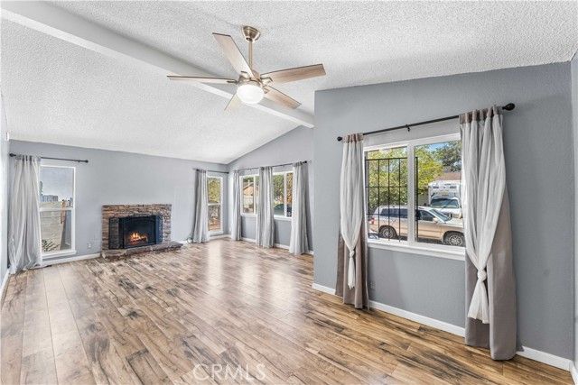 44117 Parkview Lane, Lancaster, CA 93535