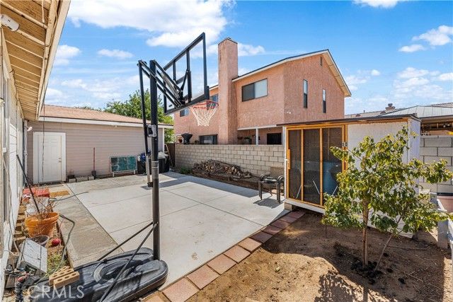 44117 Parkview Lane, Lancaster, CA 93535