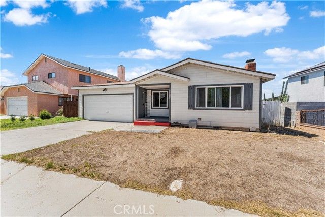 44117 Parkview Lane, Lancaster, CA 93535