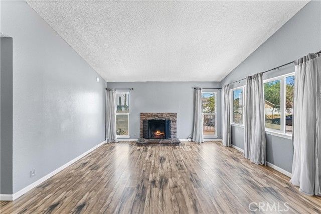 44117 Parkview Lane, Lancaster, CA 93535