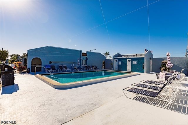 321 Cape Coral PKWY W 109, Cape Coral, FL 33914