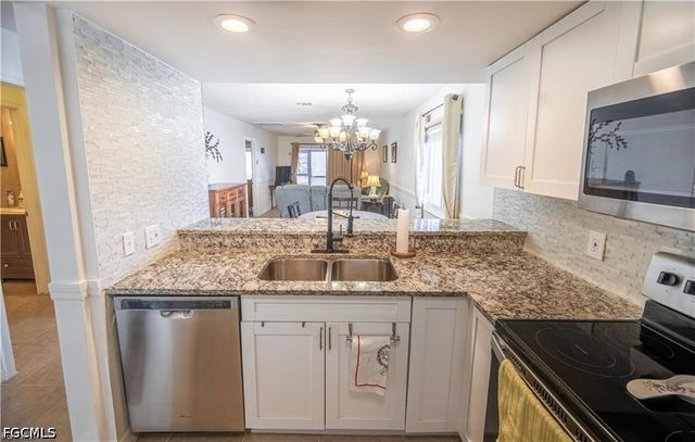 321 Cape Coral PKWY W 109, Cape Coral, FL 33914