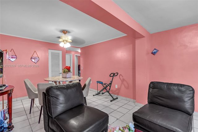 94 NW 69th St, Miami, FL 33150