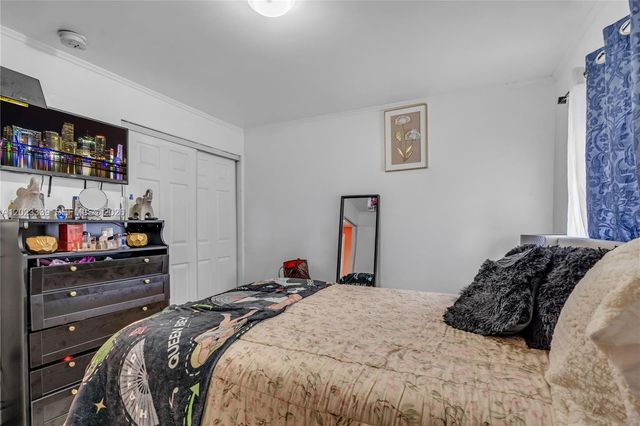 94 NW 69th St, Miami, FL 33150