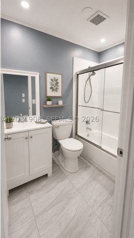 1310 W 24th St 1, Riviera Beach, FL 33404