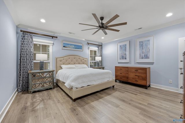 7070 Meadow Way Lane, Owens Cross Roads, AL 35763