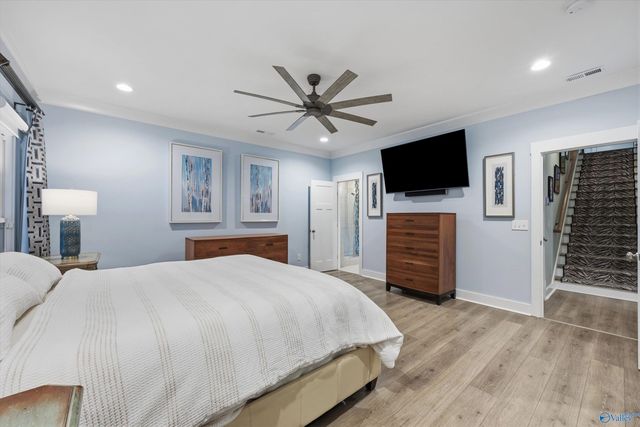 7070 Meadow Way Lane, Owens Cross Roads, AL 35763