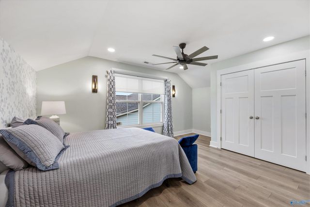 7070 Meadow Way Lane, Owens Cross Roads, AL 35763