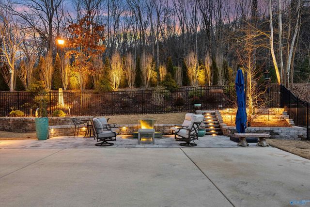 7070 Meadow Way Lane, Owens Cross Roads, AL 35763