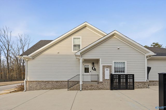 7070 Meadow Way Lane, Owens Cross Roads, AL 35763