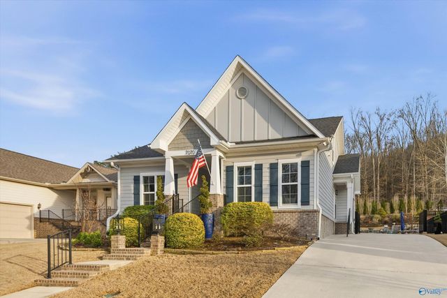 7070 Meadow Way Lane, Owens Cross Roads, AL 35763