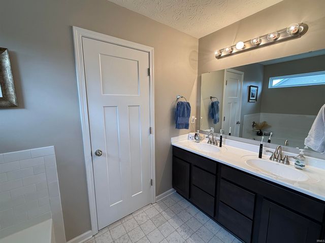 4186 W Boheny Drive, Bloomington, IN 47404