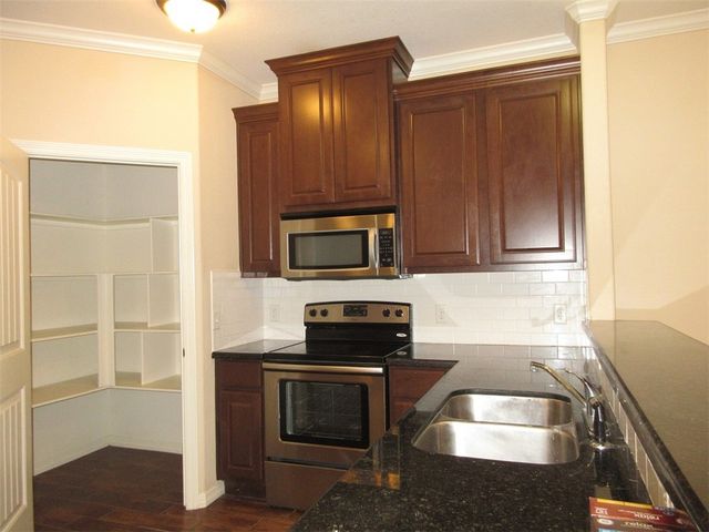 103 Richards Street, College Station, TX 77840