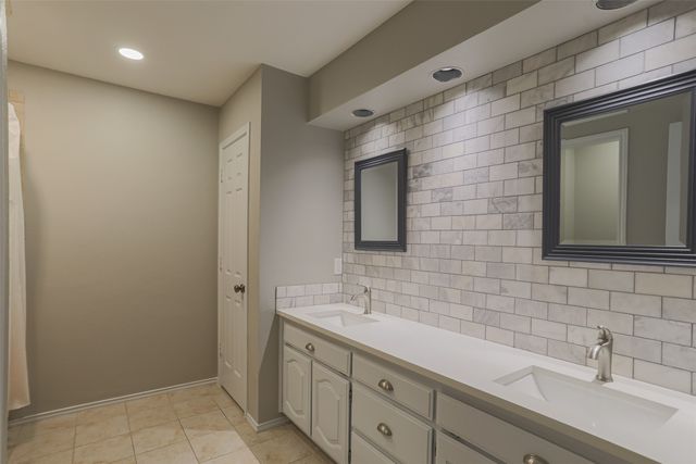1121 Augusta Court, Mansfield, TX 76063