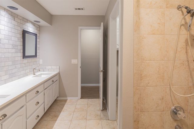 1121 Augusta Court, Mansfield, TX 76063