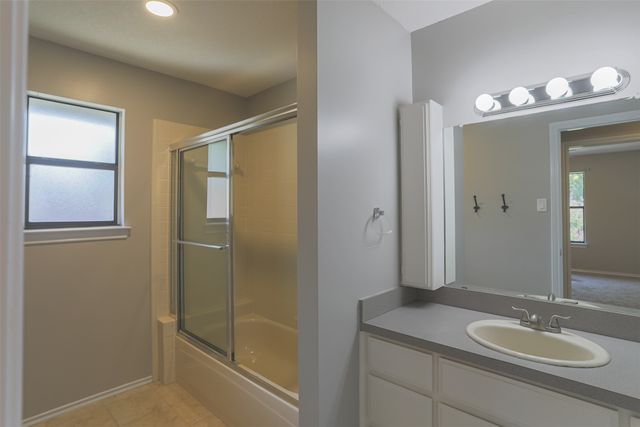 1121 Augusta Court, Mansfield, TX 76063