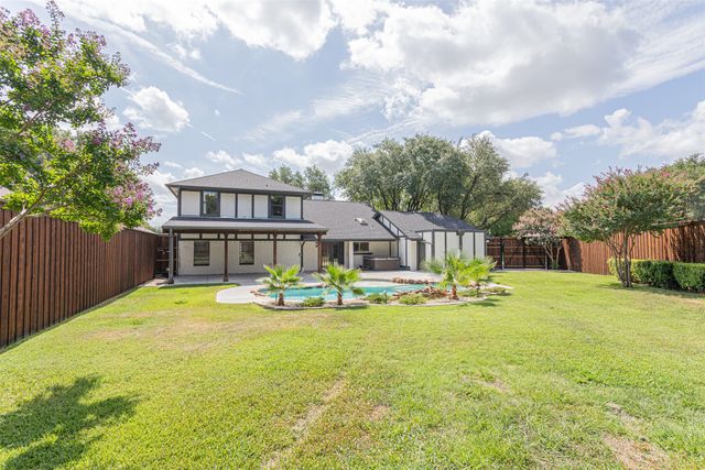 1121 Augusta Court, Mansfield, TX 76063