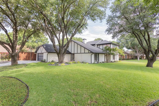 1121 Augusta Court, Mansfield, TX 76063