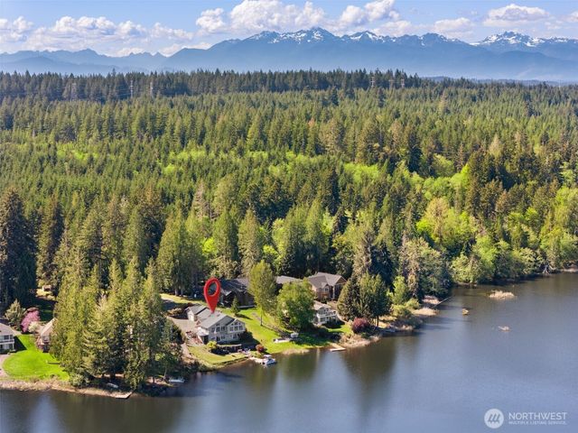 260 E Westlake Drive N, Allyn, WA 98524