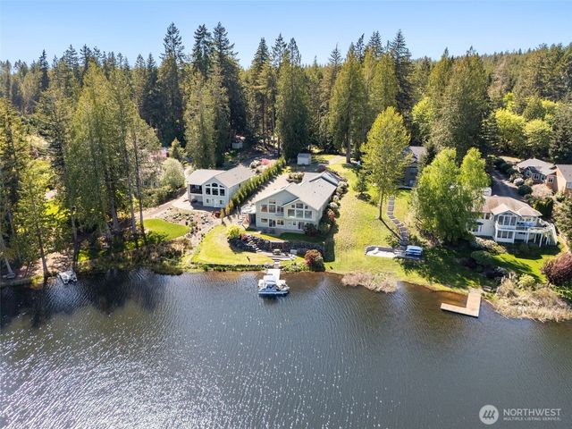 260 E Westlake Drive N, Allyn, WA 98524
