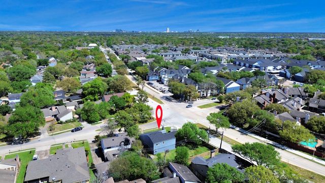 11903 Waldemar Drive, Houston, TX 77077