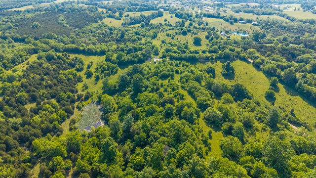 279 Parsons Lane, Harrodsburg, KY 40330