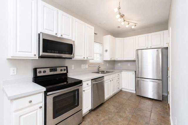 142 Black River Drive, Summerville, SC 29485
