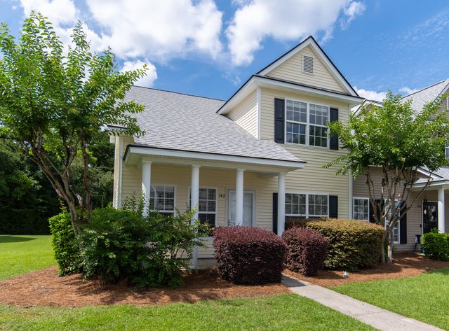 142 Black River Drive, Summerville, SC 29485