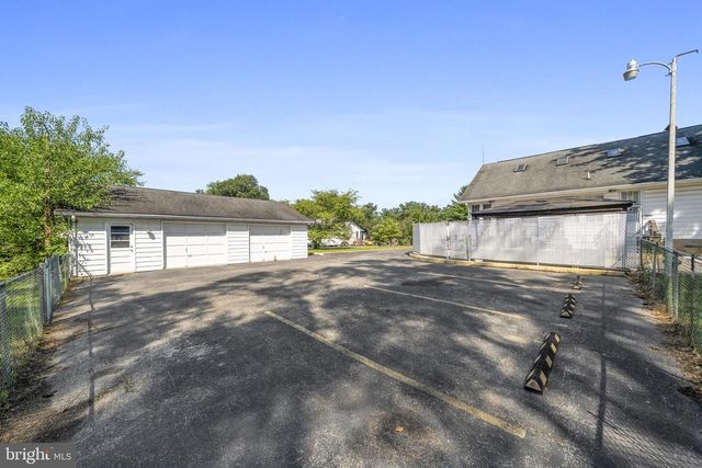956 FAIRFIELD RD, Gettysburg, PA 17325