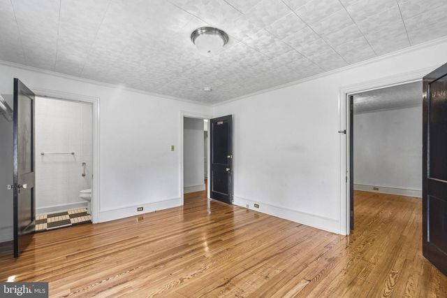 956 FAIRFIELD RD, Gettysburg, PA 17325