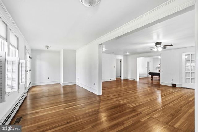 956 FAIRFIELD RD, Gettysburg, PA 17325