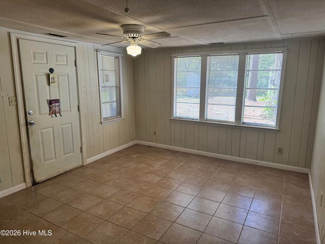 1195 Airport Road, Carthage, NC 28327