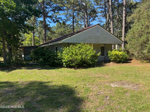 1195 Airport Road, Carthage, NC 28327