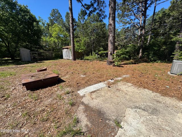 1195 Airport Road, Carthage, NC 28327