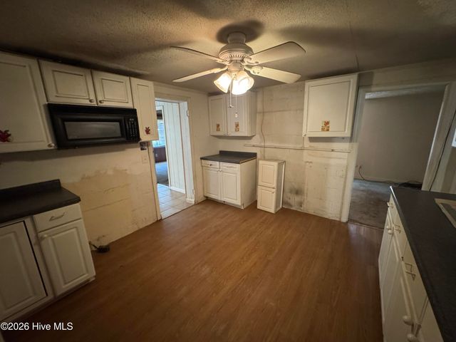 1195 Airport Road, Carthage, NC 28327