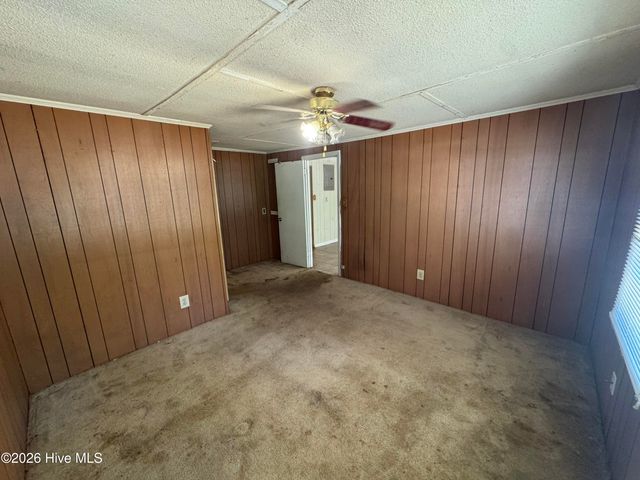 1195 Airport Road, Carthage, NC 28327