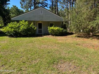 1195 Airport Road, Carthage, NC 28327