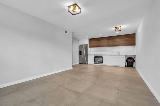 606 Marshall Street B6, Houston, TX 77006