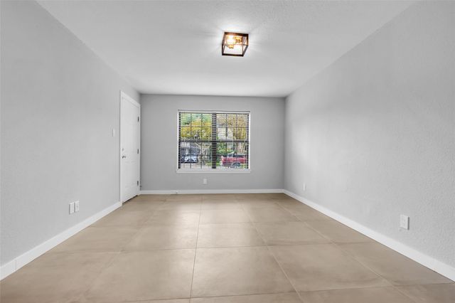 606 Marshall Street B6, Houston, TX 77006