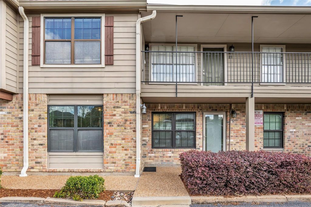 606 Marshall Street B6, Houston, TX 77006